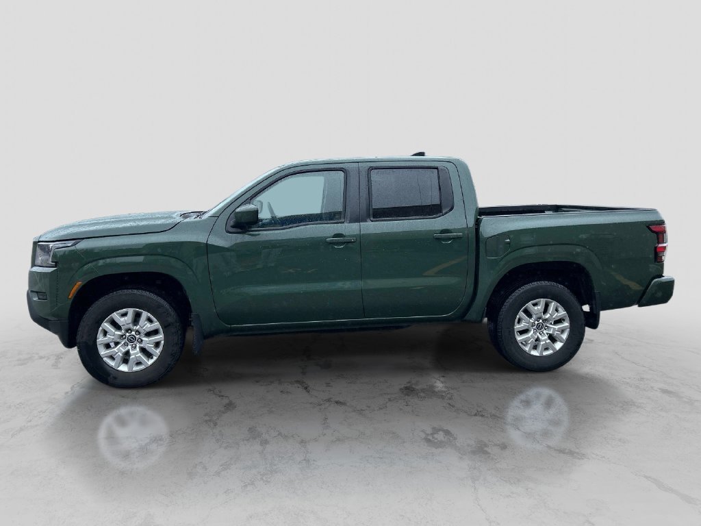 Used 2023 Green Nissan SV image 2