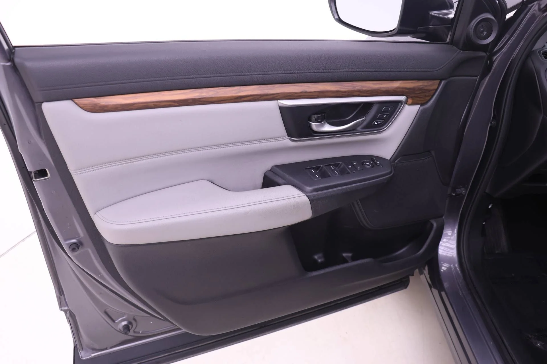 2021 Honda CR-V Touring - Photo 9