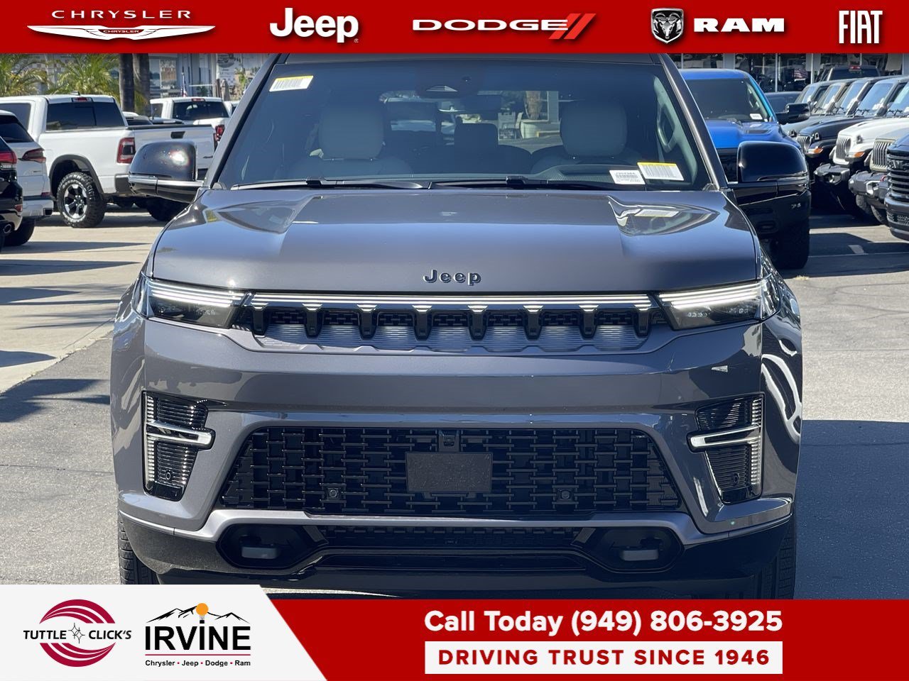 New 2026 Baltic-Gray Metallic Clear-Coat Exterior Paint Jeep Limited Reserve image 2