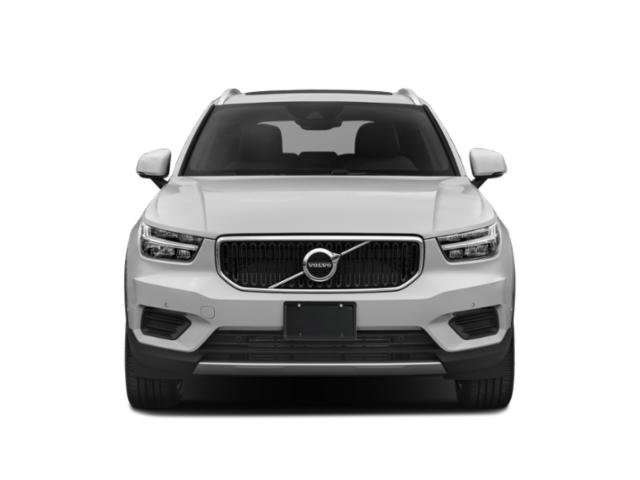 Used 2019 Gray Metallic Volvo Momentum image 4