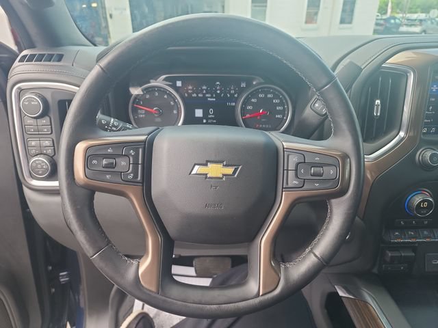 Used 2020 NORTHSKY BLUE METALLIC Chevrolet High Country image 13