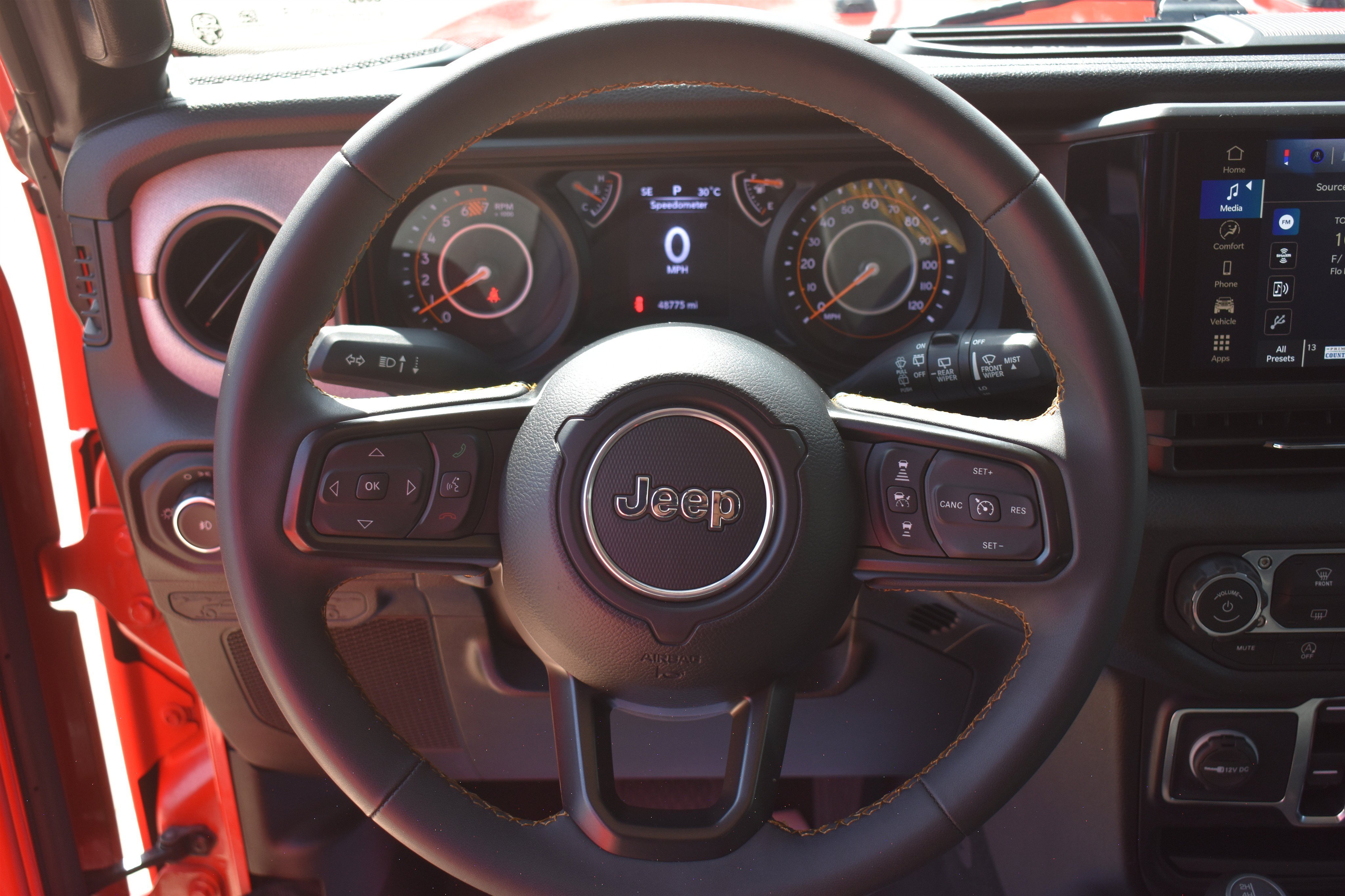 Used 2024 Firecracker Red Jeep Sport S image 18