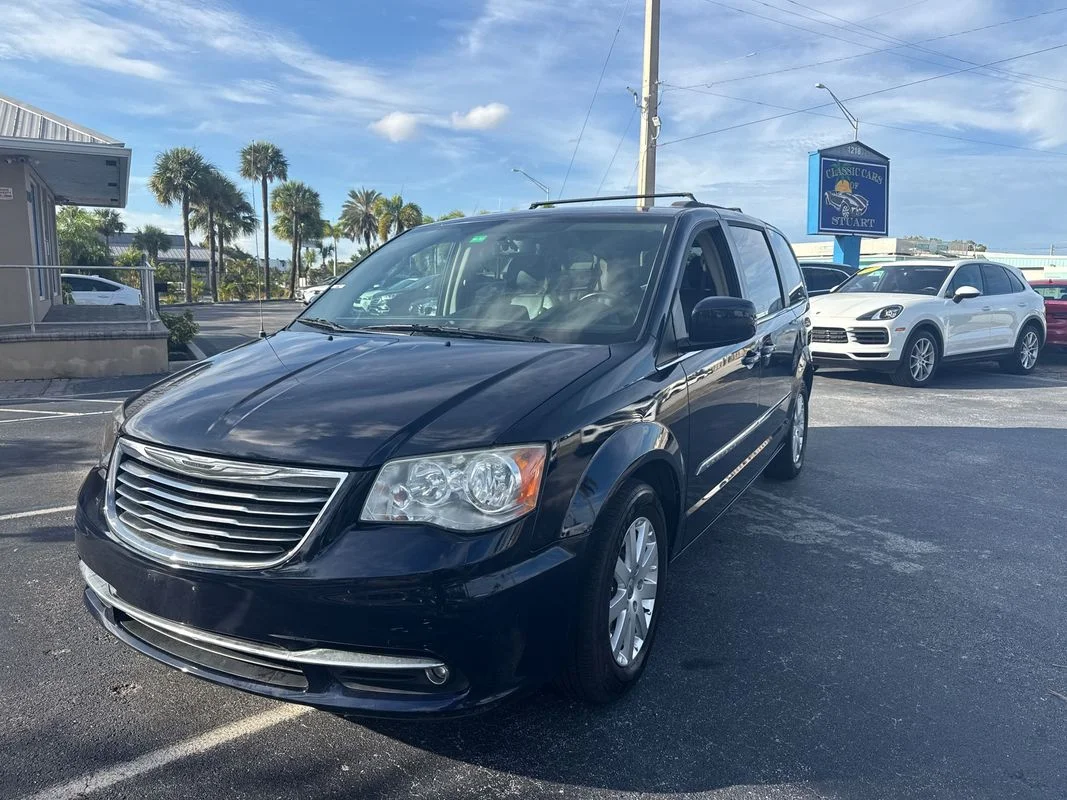 2014 Chrysler Town & Country