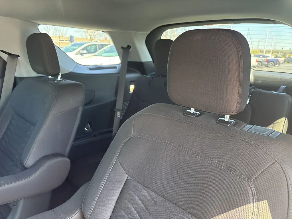 Used 2021 Oxford White Ford XLT image 24