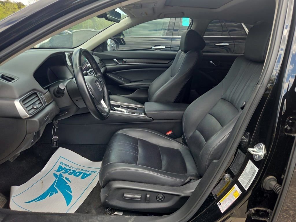 Used 2022 Black Honda EX-L image 9