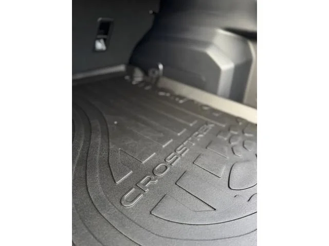 New 2026 ALPINE GREEN Subaru Premium image 40