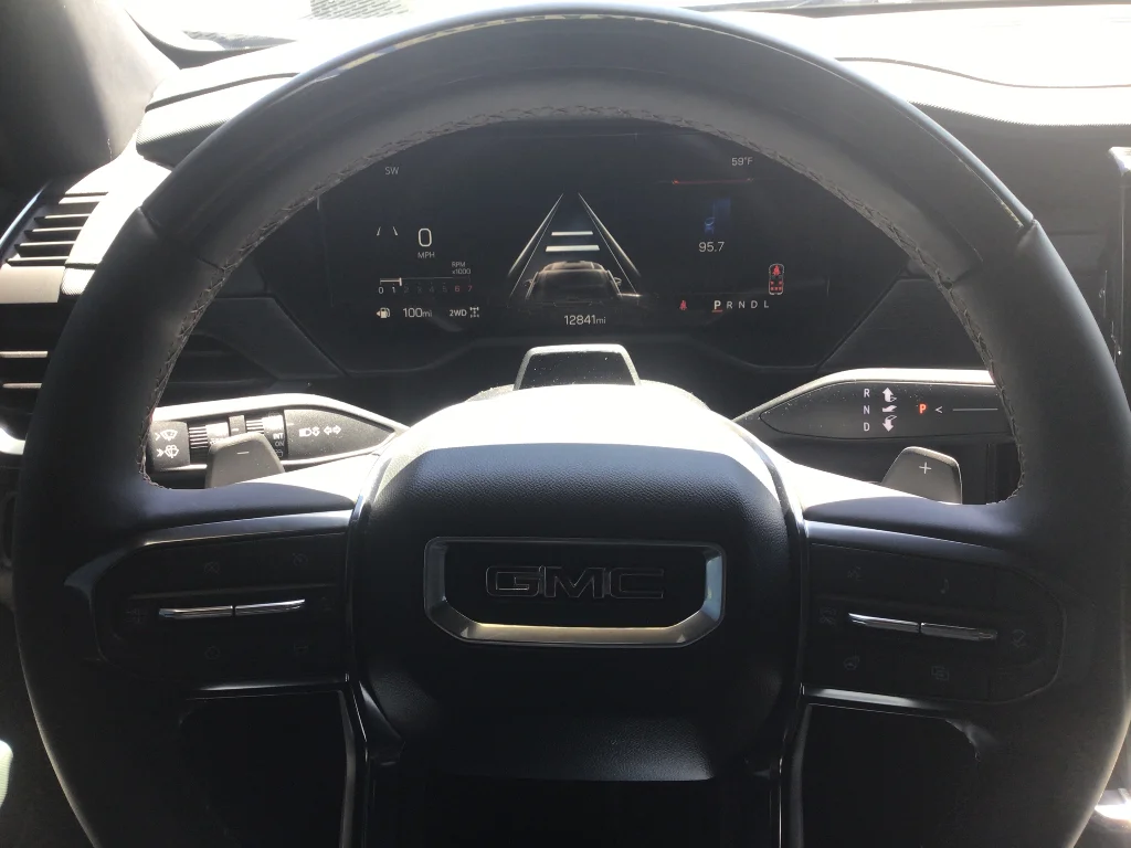 Used 2024 Sterling Metallic GMC AT4 image 16