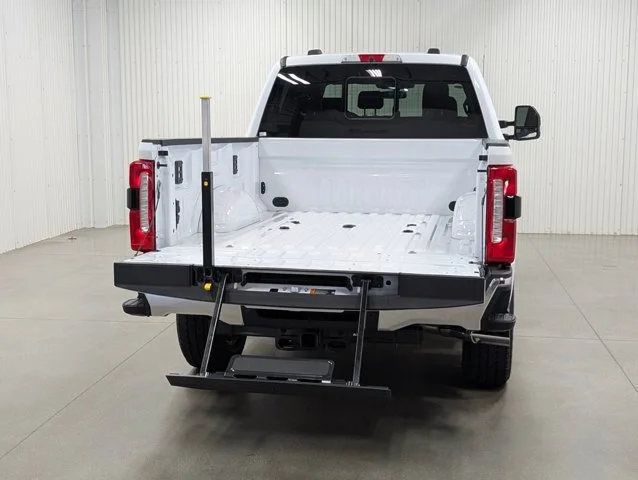 New 2026 Oxford White Ford F-250® Lariat® image 69