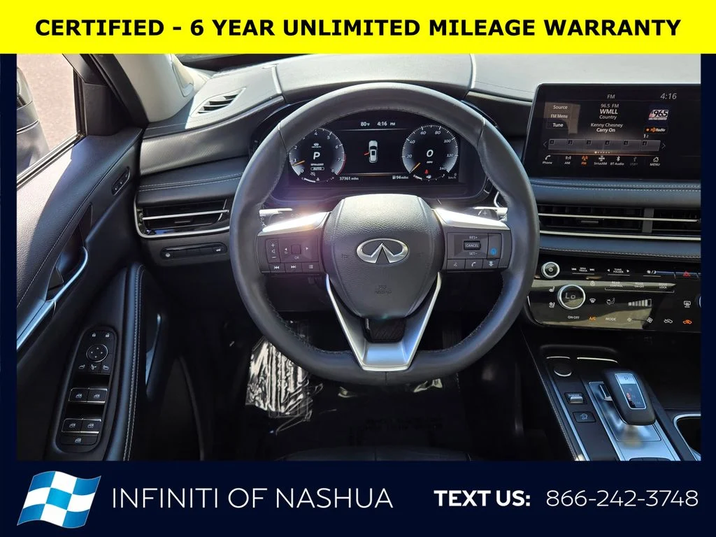 Certified Used 2023 White INFINITI LUXE image 12