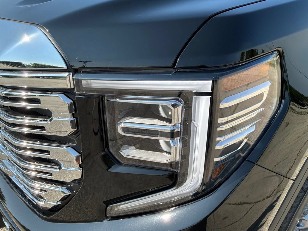 2026 GMC Sierra 1500 Denali - Photo 11