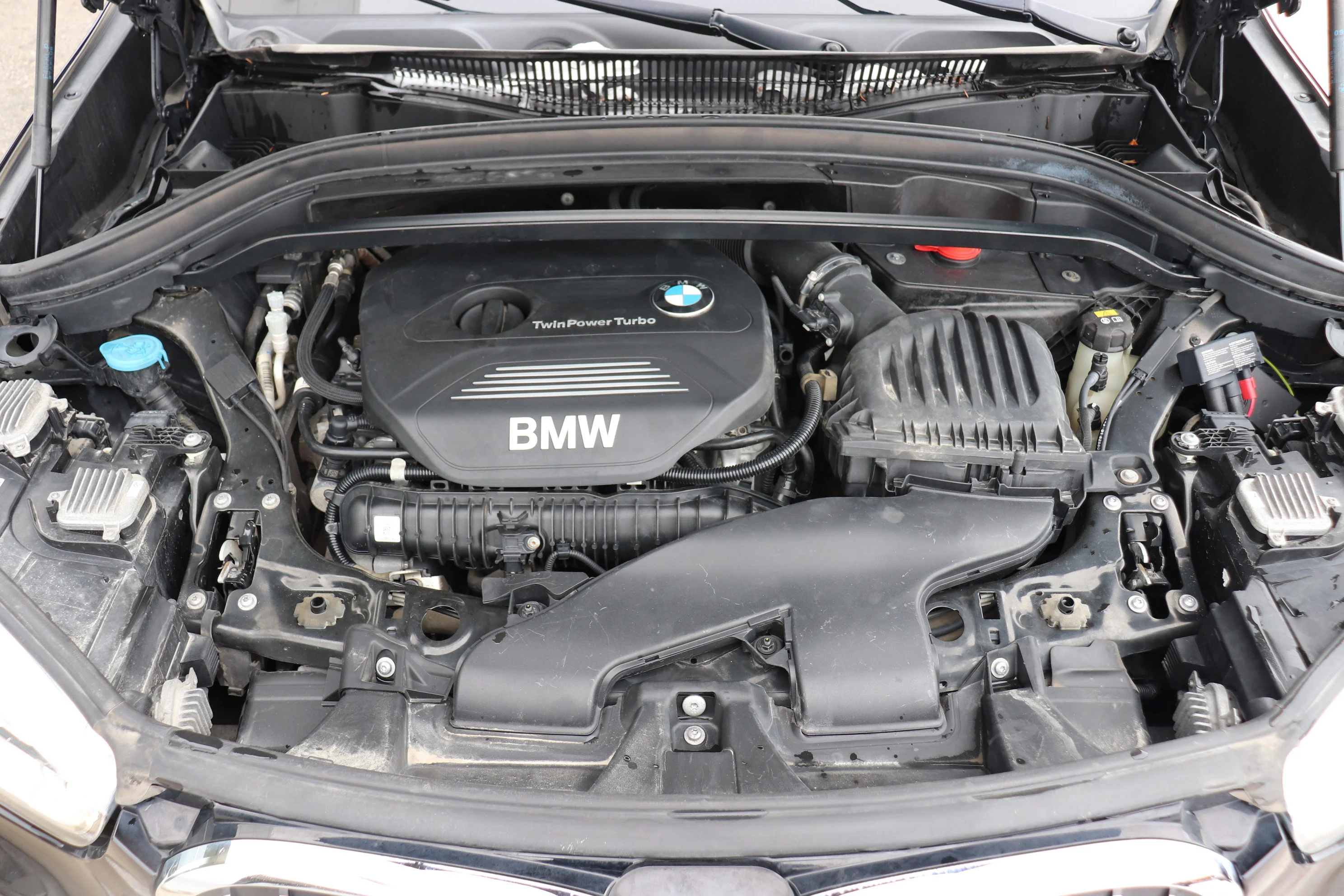 Certified Used 2018 Black BMW xDrive28i image 5