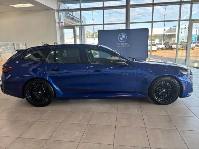 New 2027 Marina Bay Blue Metallic BMW Base image 8