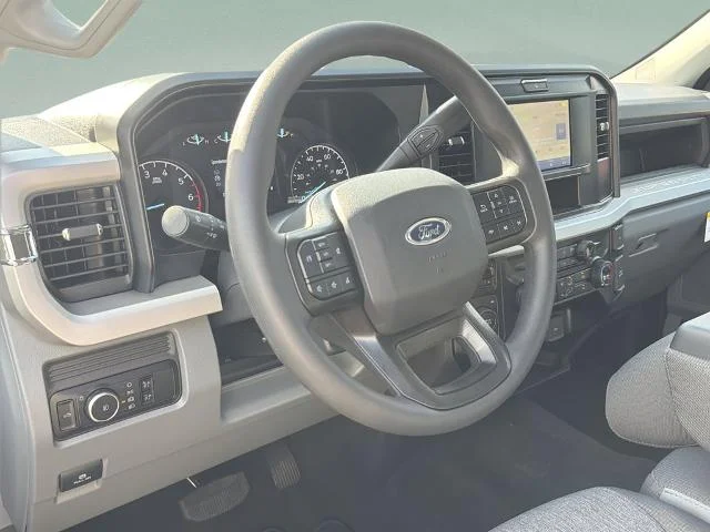New 2026 Oxford White Ford F-250® XL image 10