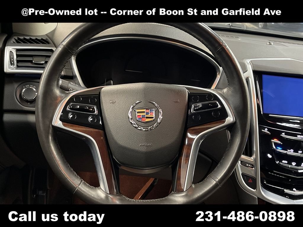 Used 2013 Silver Cadillac Luxury image 20