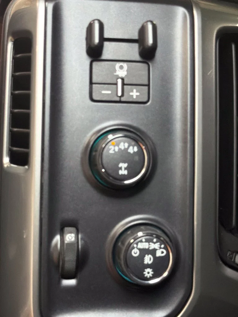 Used 2019 Mosaic Black Metallic Chevrolet LTZ image 22