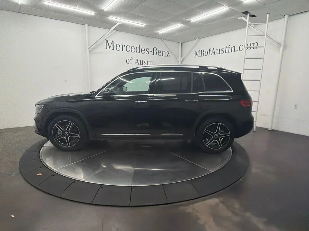 New 2026 Black Mercedes-Benz GLB 250 image 4