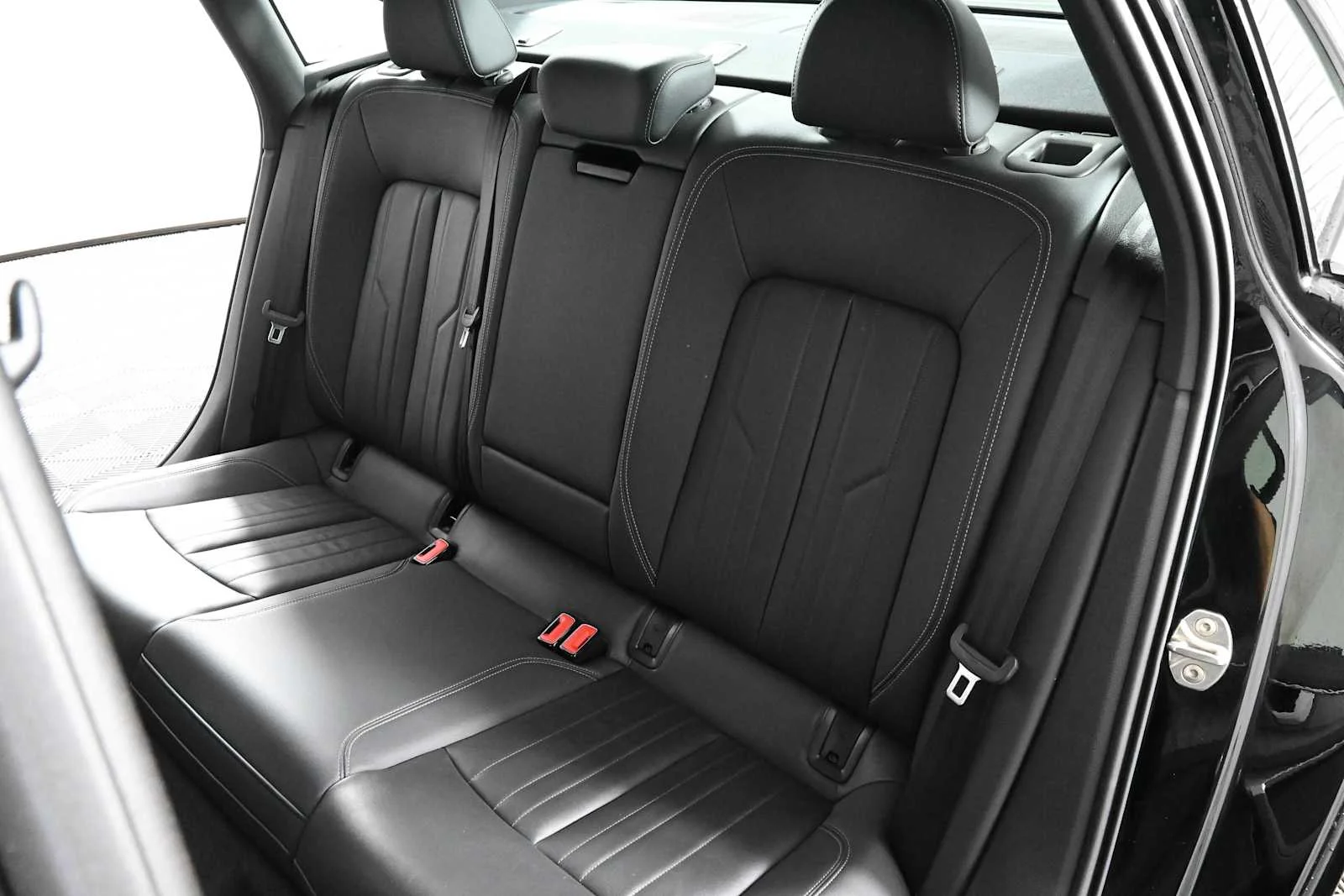 Used 2024 Brilliant Black Audi Premium Plus image 13