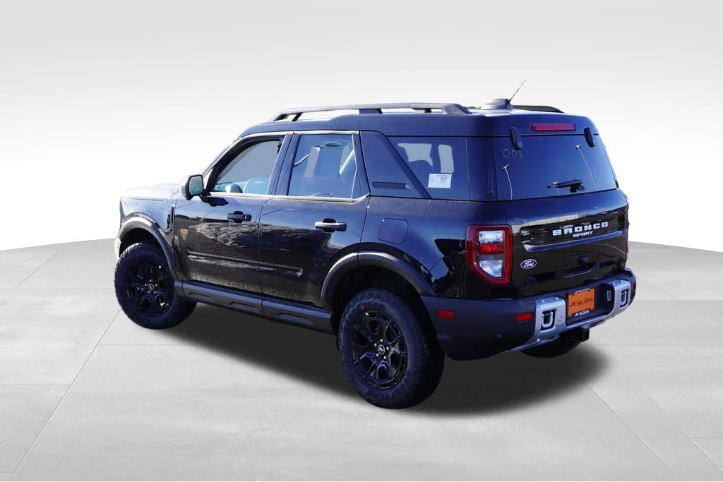 New 2026 Black Ford Badlands image 7