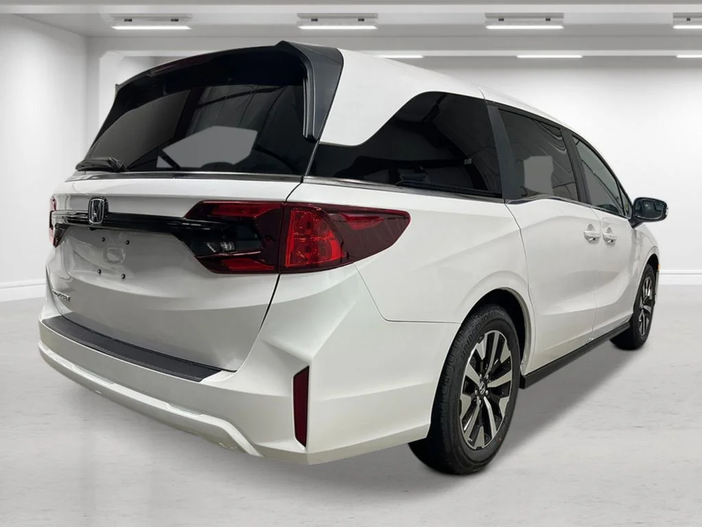 New 2026 Platinum White Pearl Honda EX-L image 5
