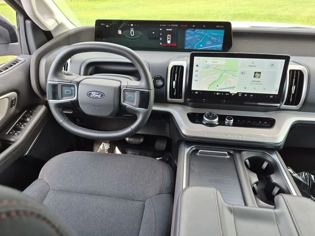 Used 2025 Silver Ford Active image 30