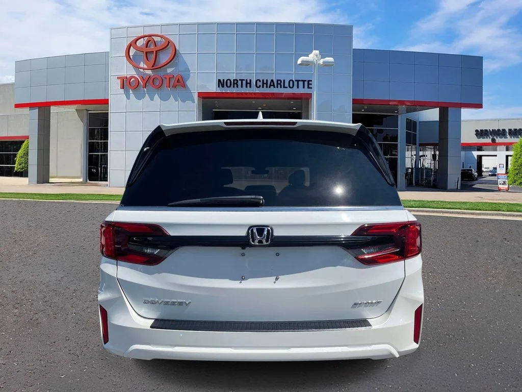 2025 Honda Odyssey Sport L - Photo 5