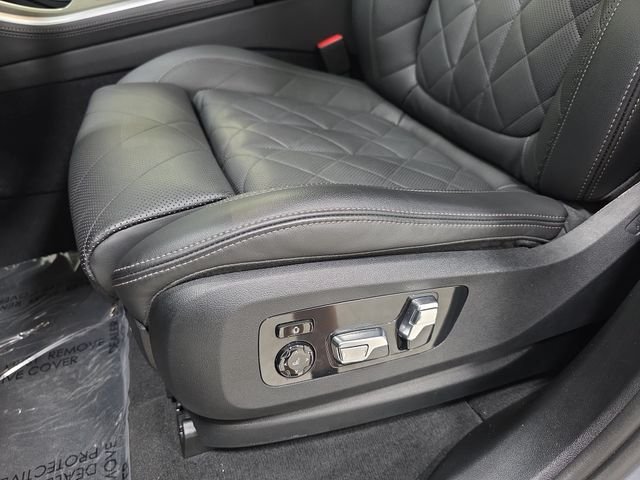 Certified Used 2025 Skyscraper Grey Metallic BMW xDrive40i image 26