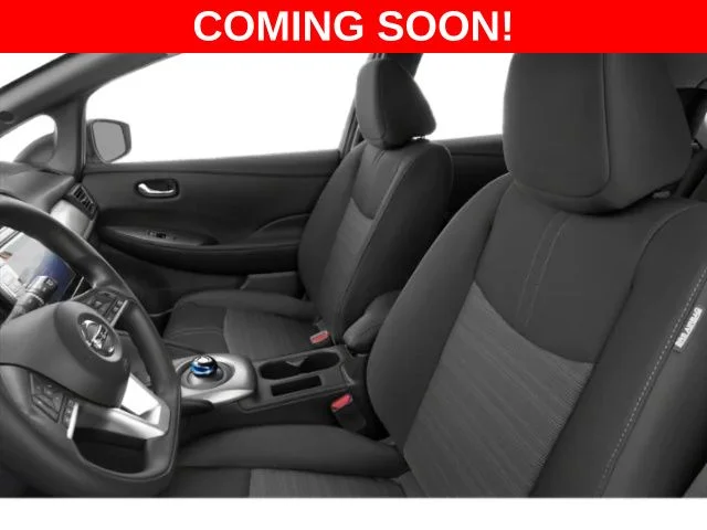 Used 2020 White Nissan SV image 6