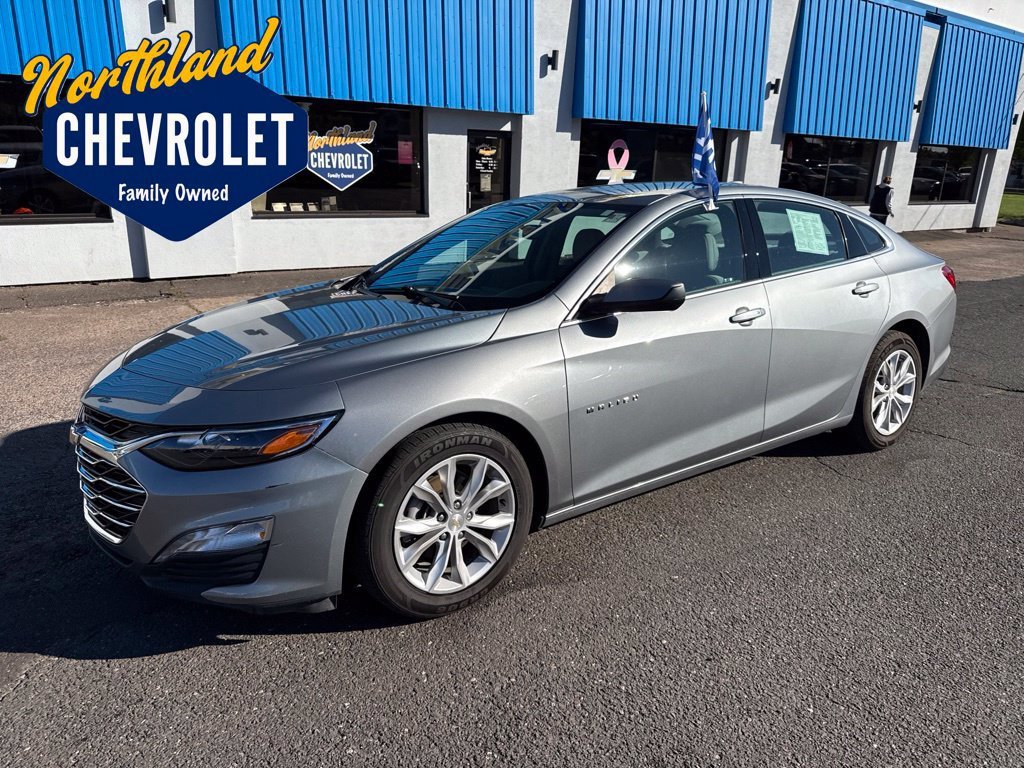 Used 2024 Sterling Gray Metallic Chevrolet 1LT image 1