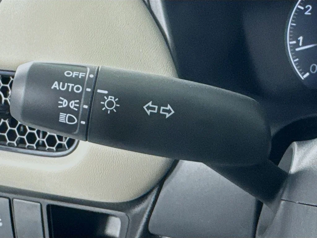 New 2027 Nordic Forest Pearl Honda LX image 17