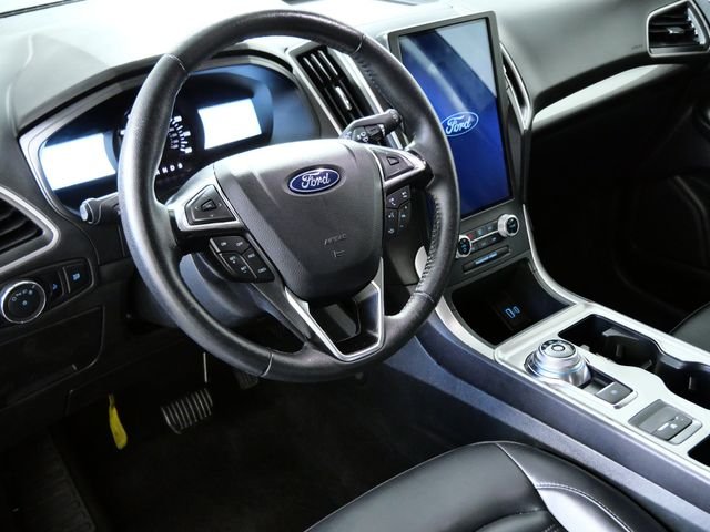 Certified Used 2024 Gray Ford SEL image 3