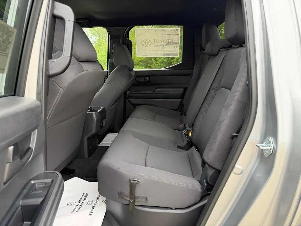 2026 Toyota Tacoma SR5 - Photo 26