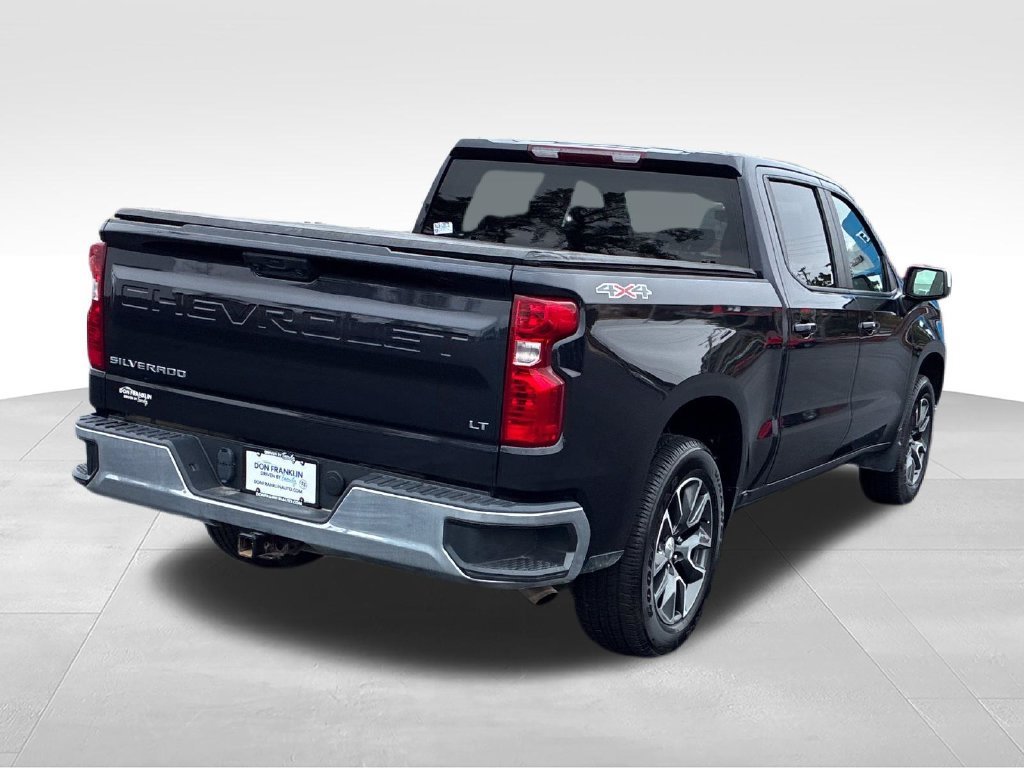 Used 2022 Dark Ash Metallic Chevrolet LT (2FL) image 5