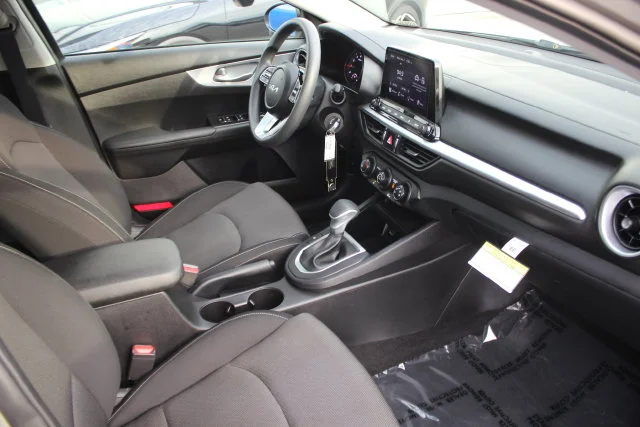 Used 2024 Gray Kia LXS image 31