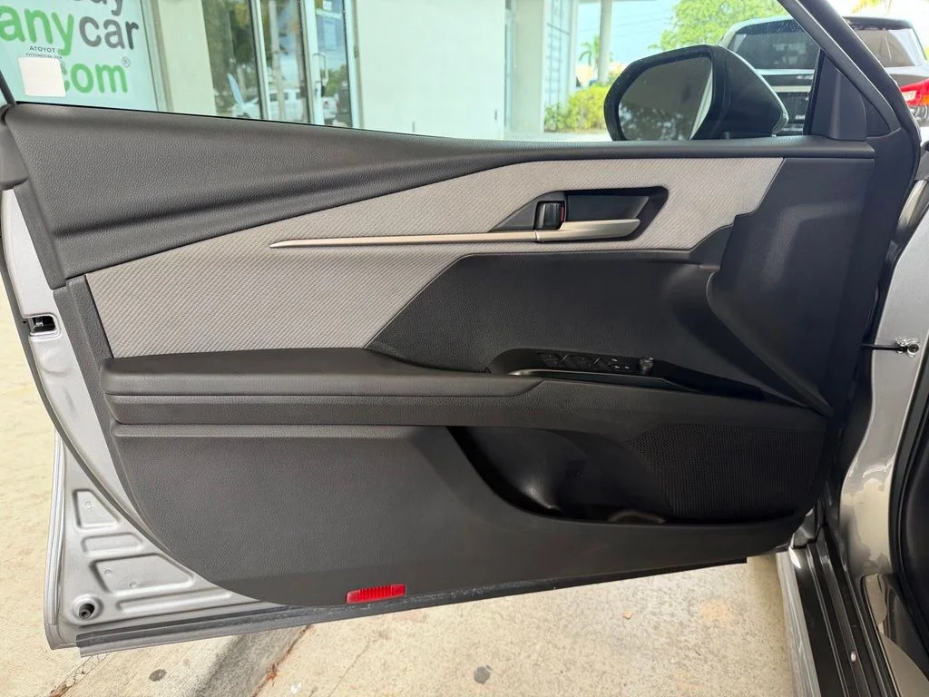 Used 2025 White Toyota SE image 32