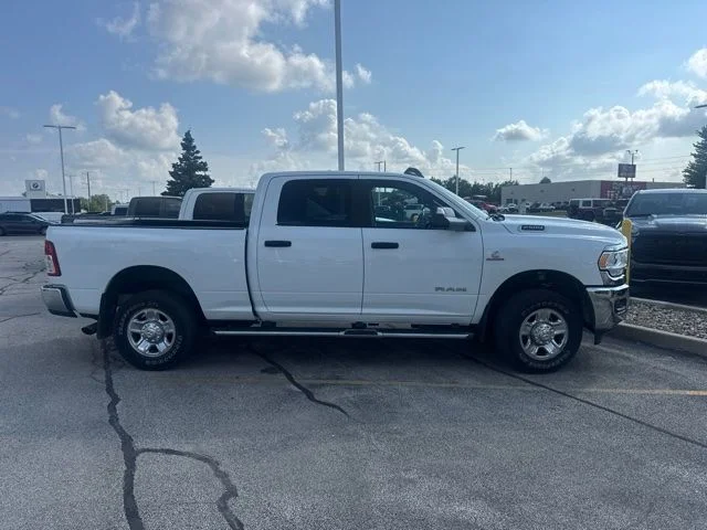 Used 2022 White Ram Big Horn image 3