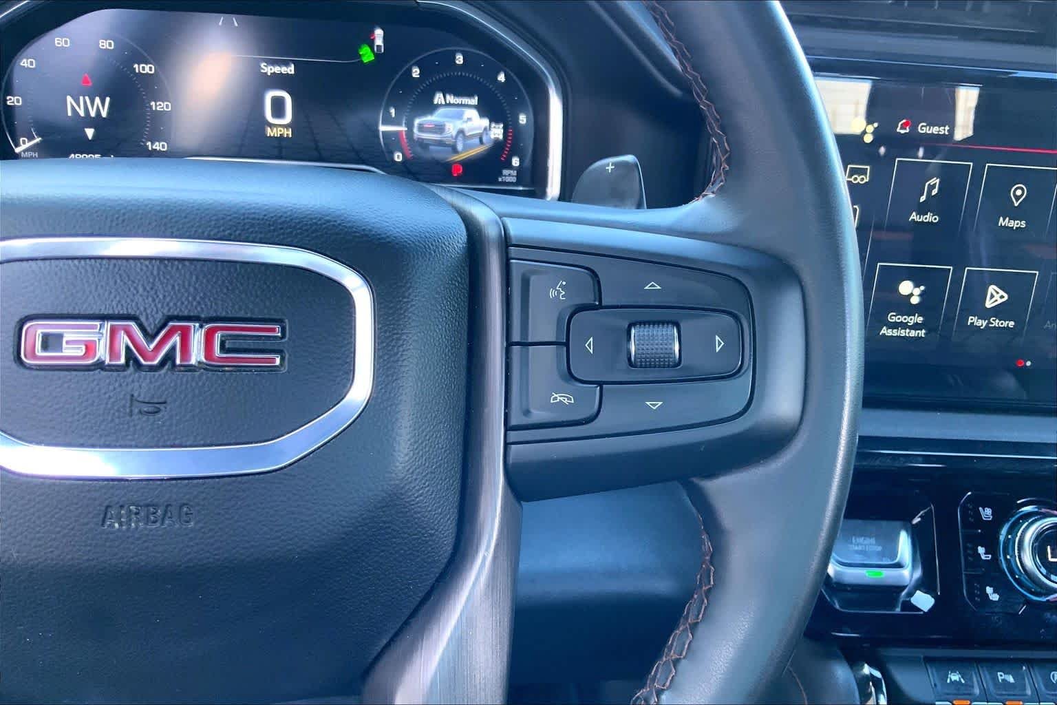 Used 2025 Onyx Black GMC AT4 image 25