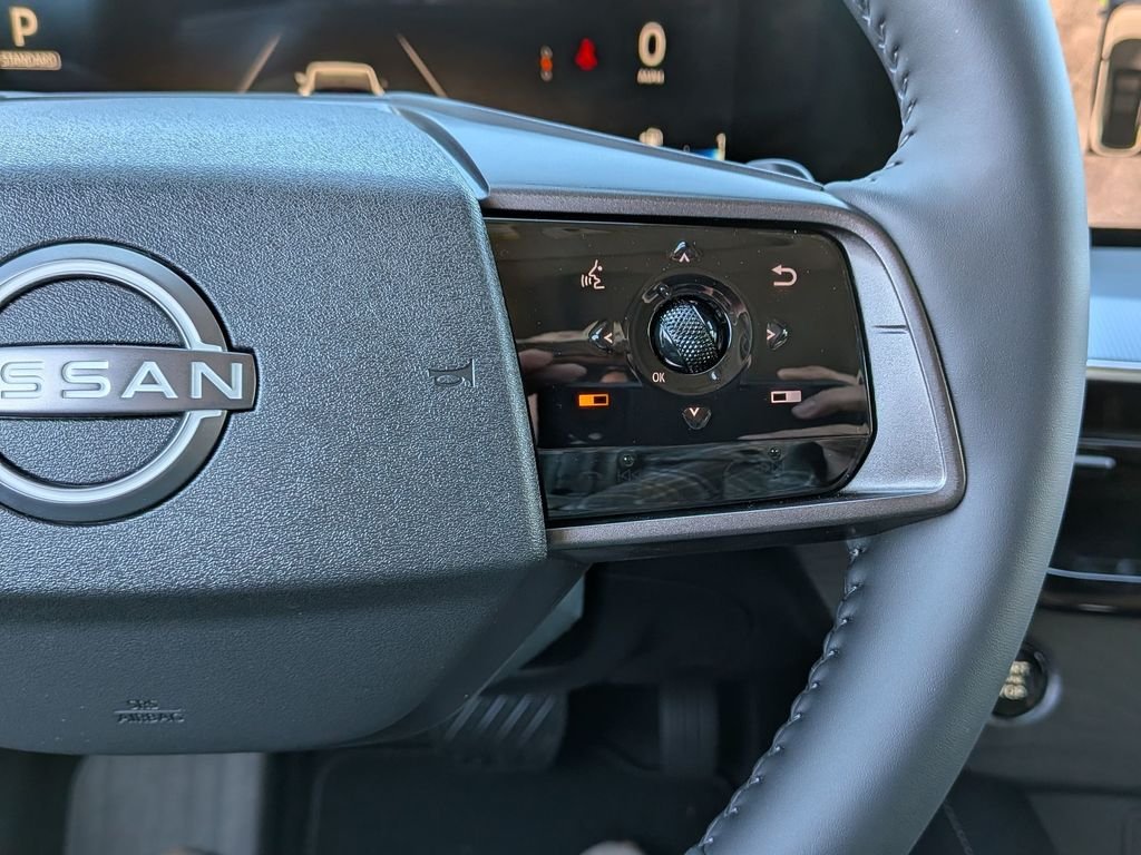 New 2026 White Nissan Platinum image 21