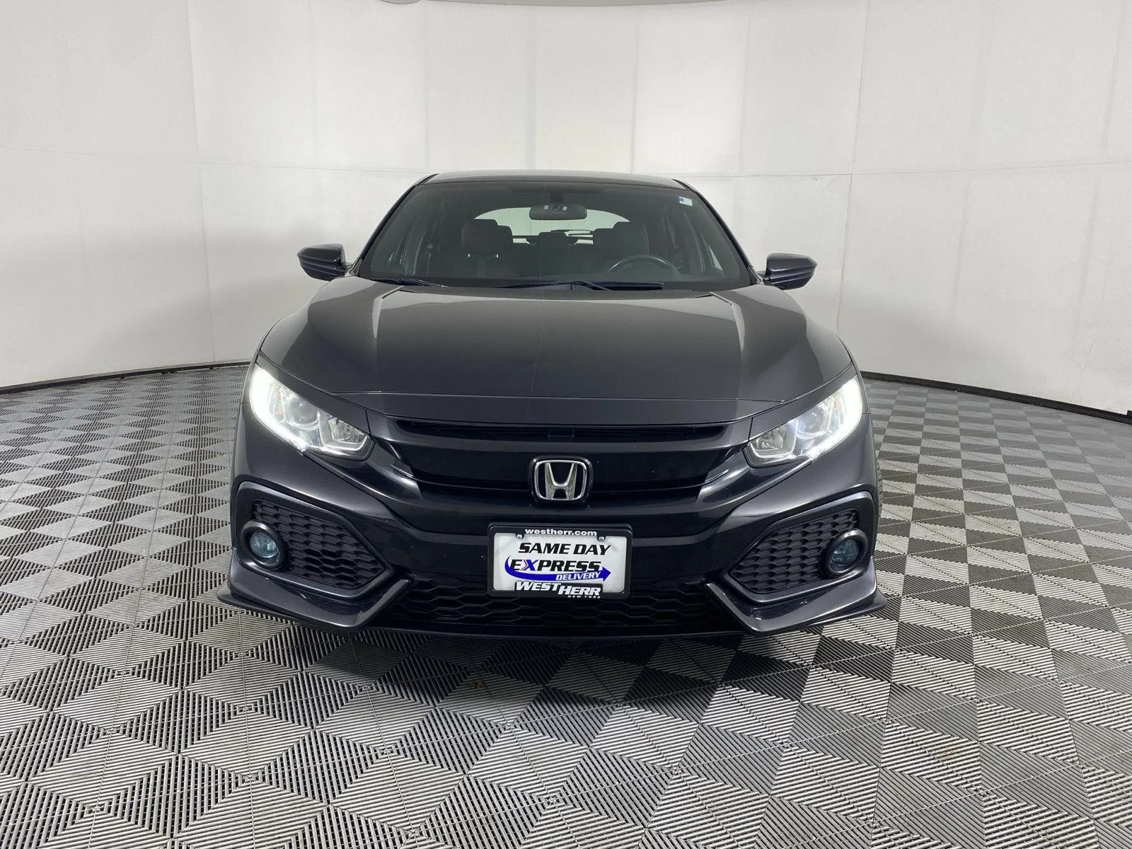 Used 2018 Crystal Black Pearl Honda Sport image 2
