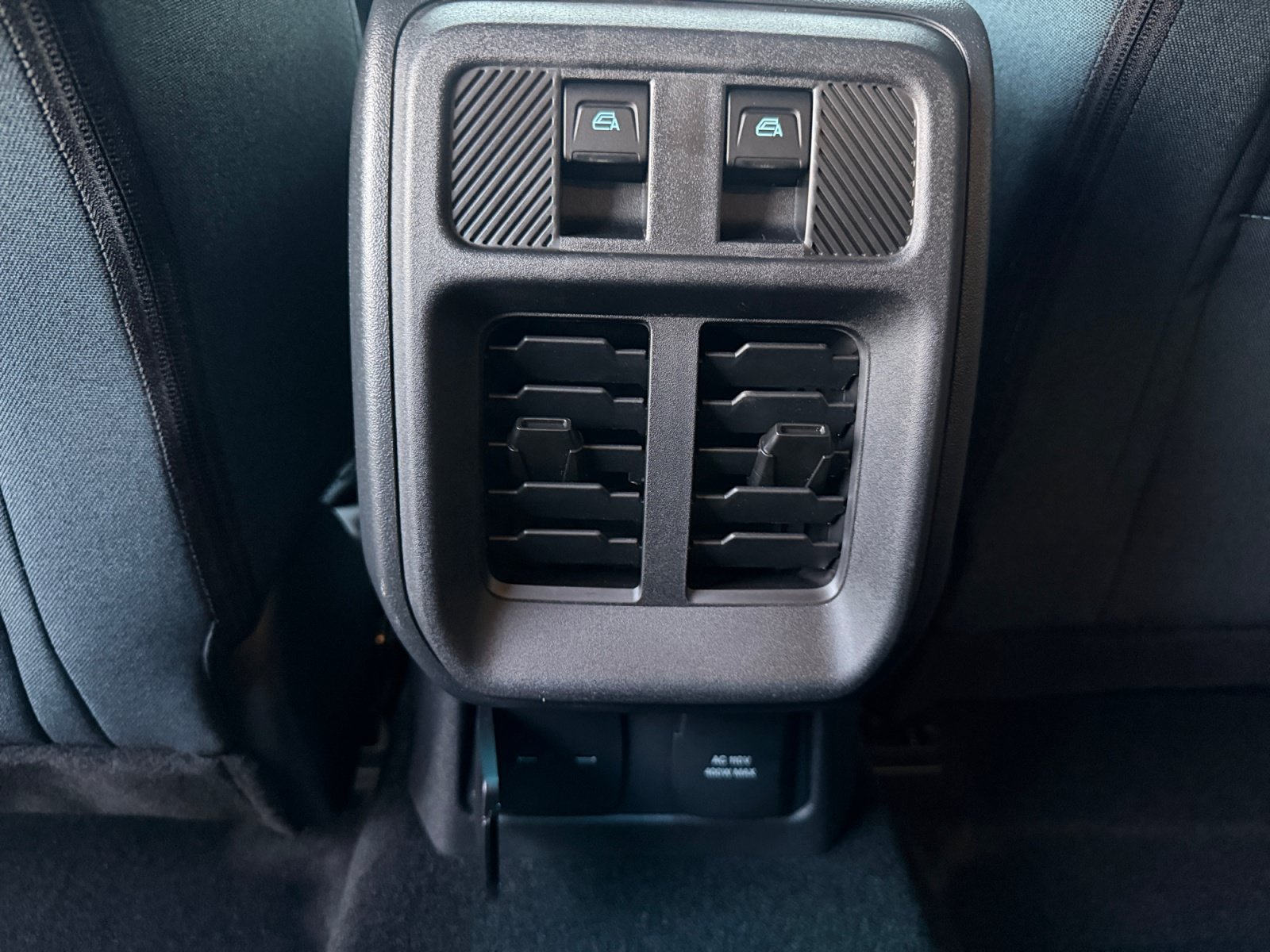 New 2026 Oxford White Ford Heritage Edition image 23
