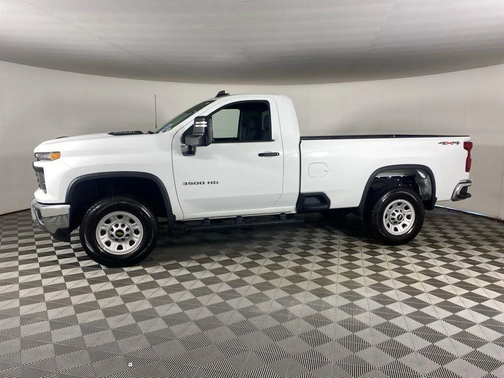 Used 2025 Summit White Chevrolet Work Truck image 4