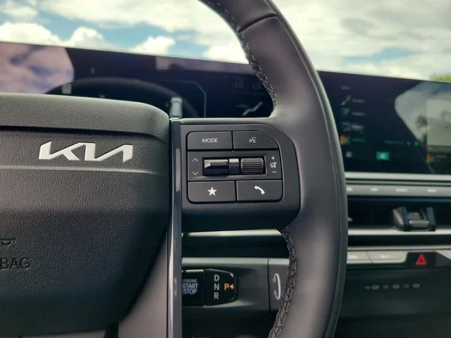 New 2027 Wolf Gray Kia X-LINE SX PRESTIGE image 19
