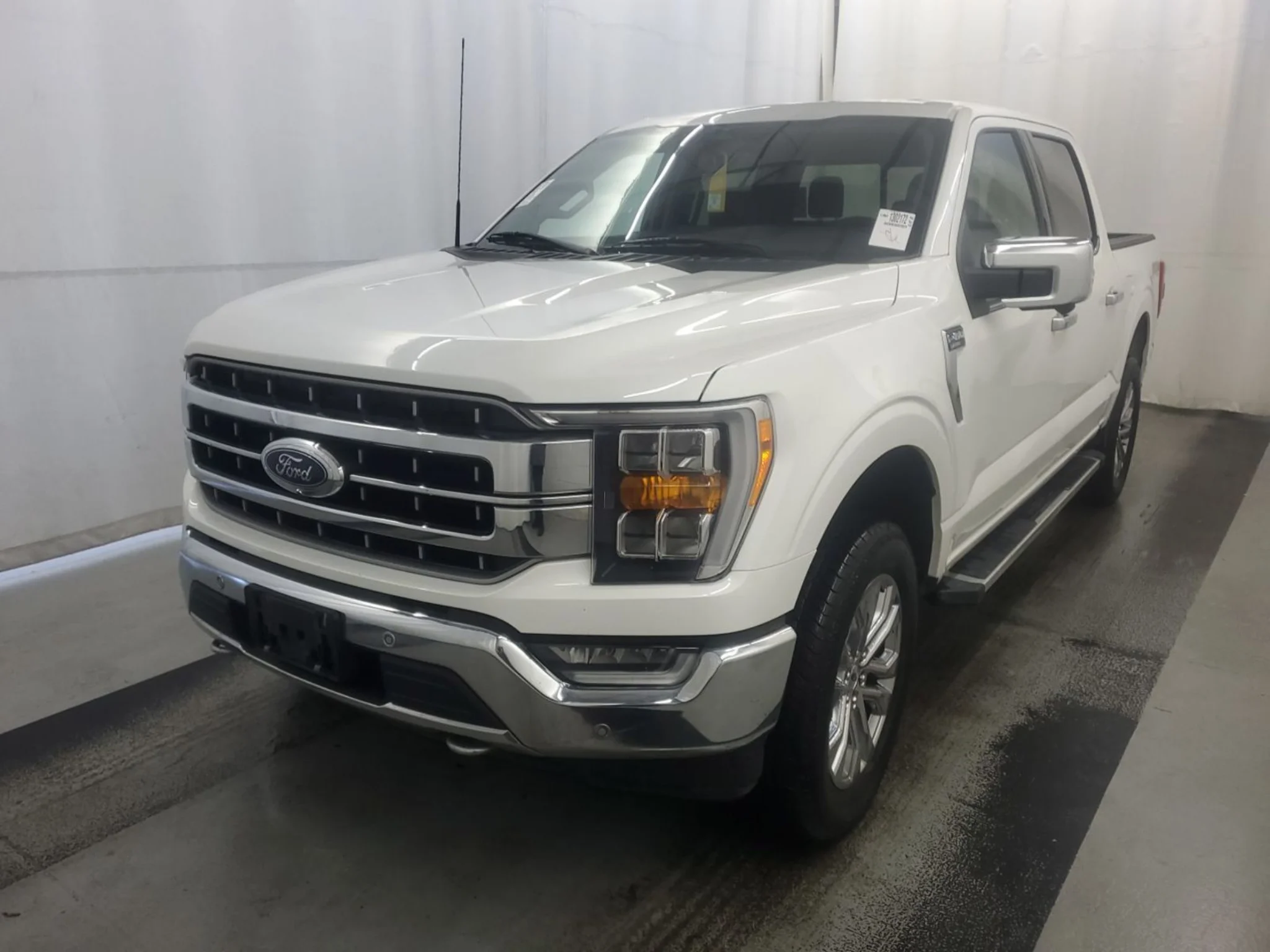 Used 2023 Star White Ford LARIAT image 4