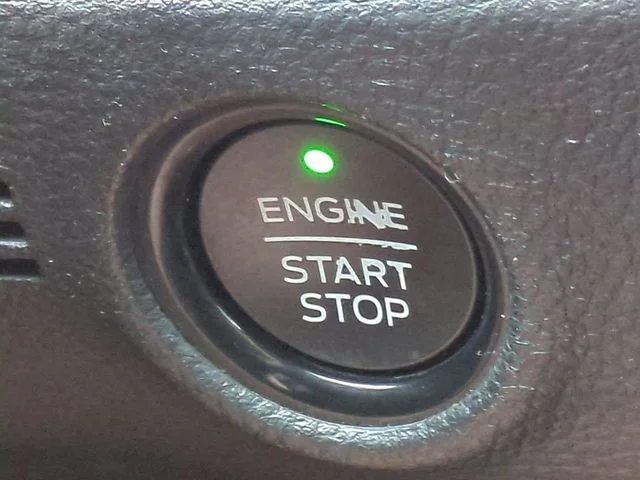 Certified Used 2019 Saber Metallic Ford Lariat image 27