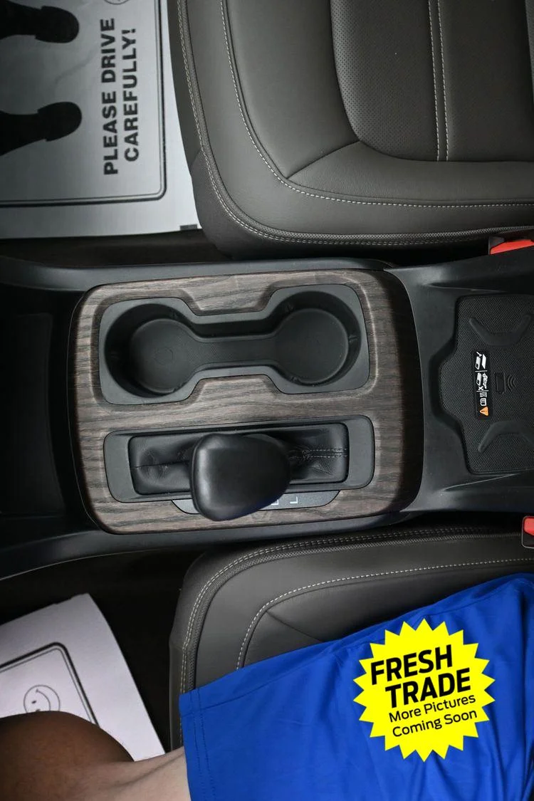 Used 2022                           GMC  image 28