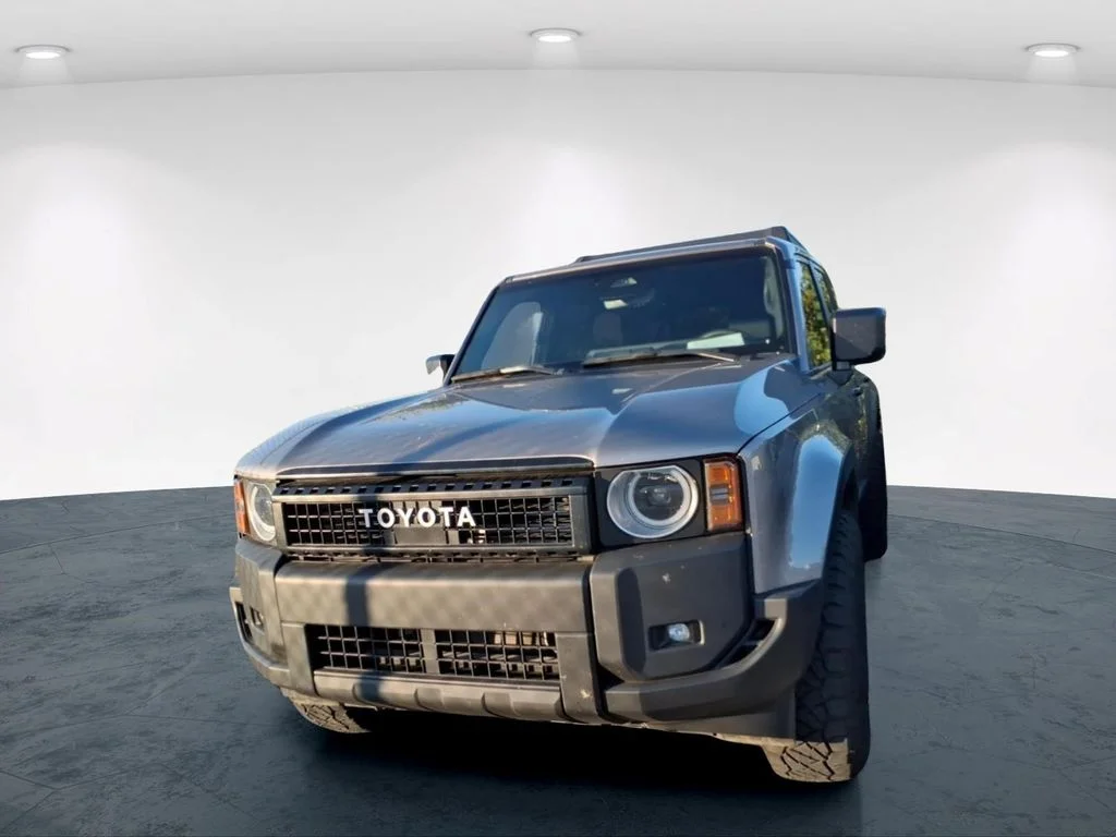 Used 2025 Gray Toyota 1958 image 5