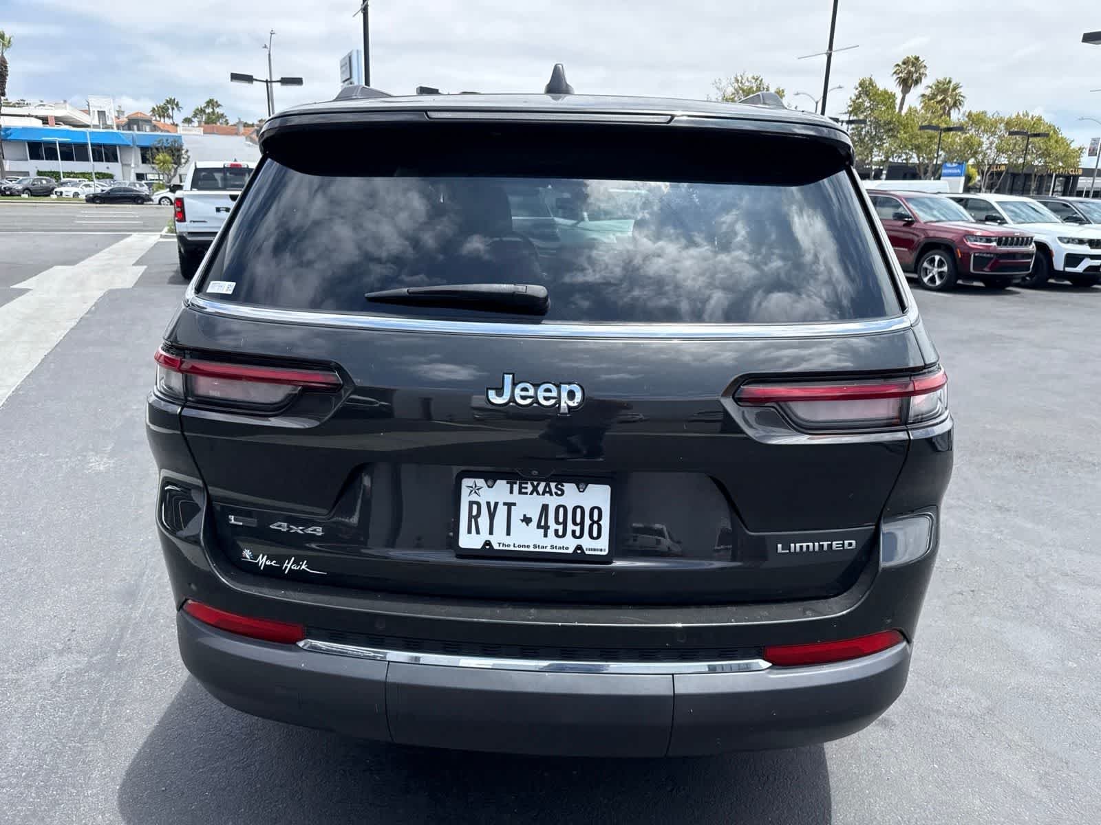Used 2022 Rocky Mountain Pearlcoat Jeep Limited image 16