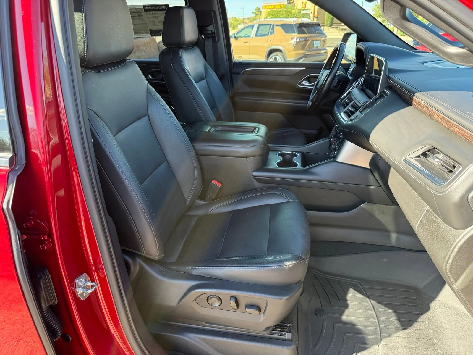 2021 Chevrolet Tahoe Z71 - Photo 36