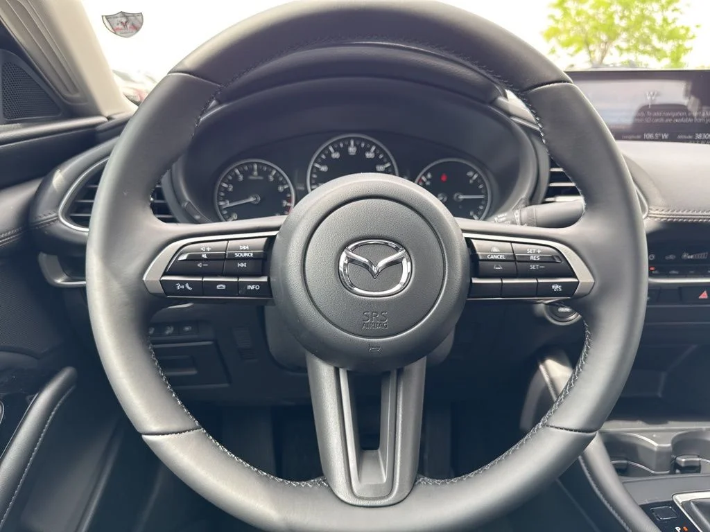 New 2026 Jet Black Mica Mazda 2.5 S Preferred image 32