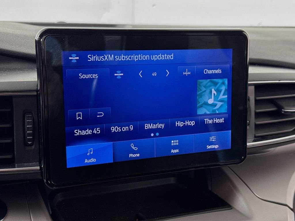 Used 2023 Agate Black Metallic Ford XLT image 7