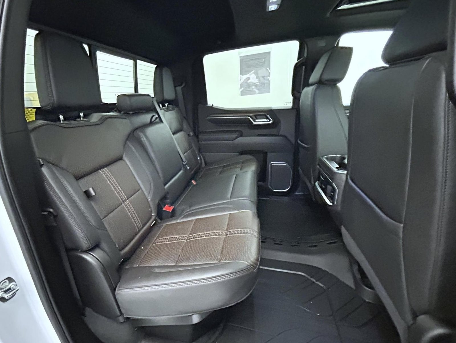 Used 2025 Beige Chevrolet High Country image 19
